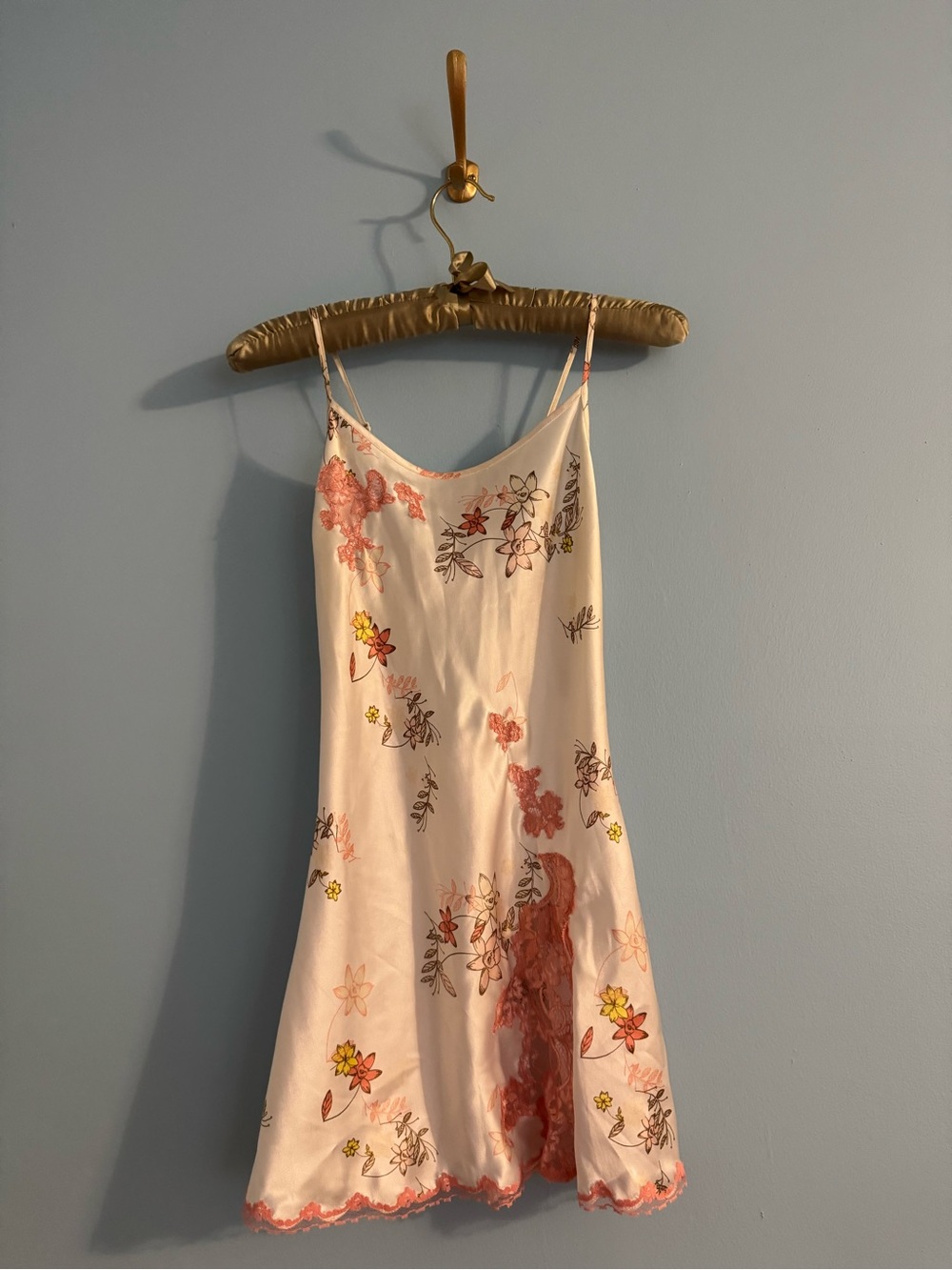 Gorgeous floral with coral lace detail victoria’s secret slip dress size XS